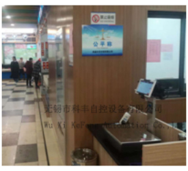 �����_(t��i)��